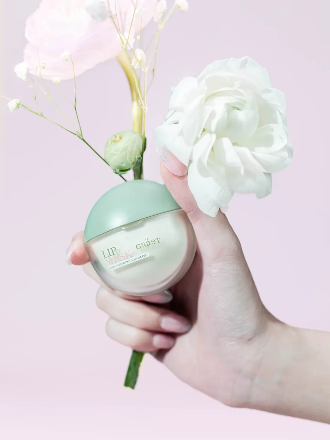มือถือตลับ Le Graet Lip Mask Chamelia Pot พร้อมช่อดอกไม้ขาว